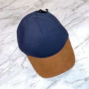 NWT Collectioneighteen two-tone navy brown corduroy hat